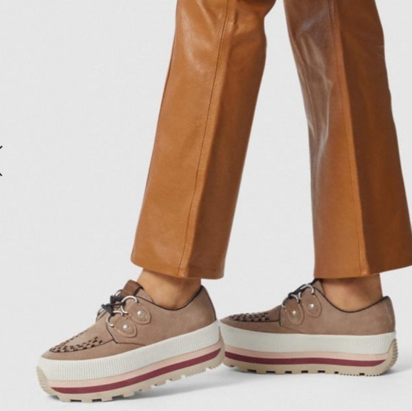 Coach Shoes - Coach Platform sneakers